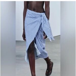 Zara linen Strong style wrap skirt